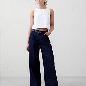 Banana Republic Poplin Crop Top, White Size Medium